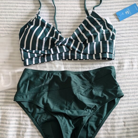 NWT CUPSHE Forest Green and White Striped Bikini M - Picture 1 of 3